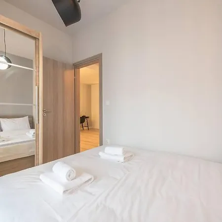 Urban & Spacious Apartment Athens Exterior photo