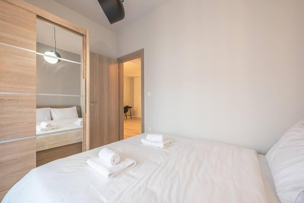 Urban & Spacious Athens