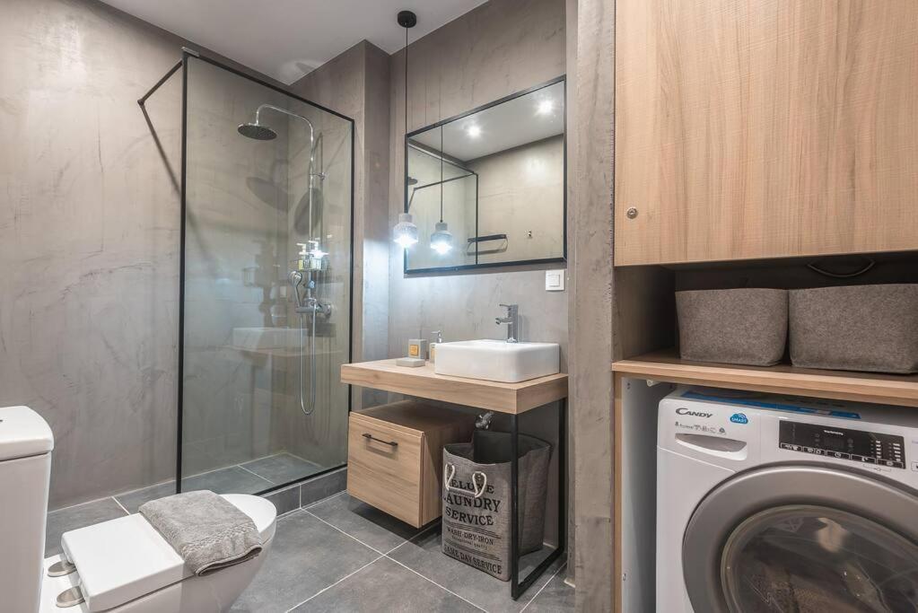 Urban & Spacious * Athens